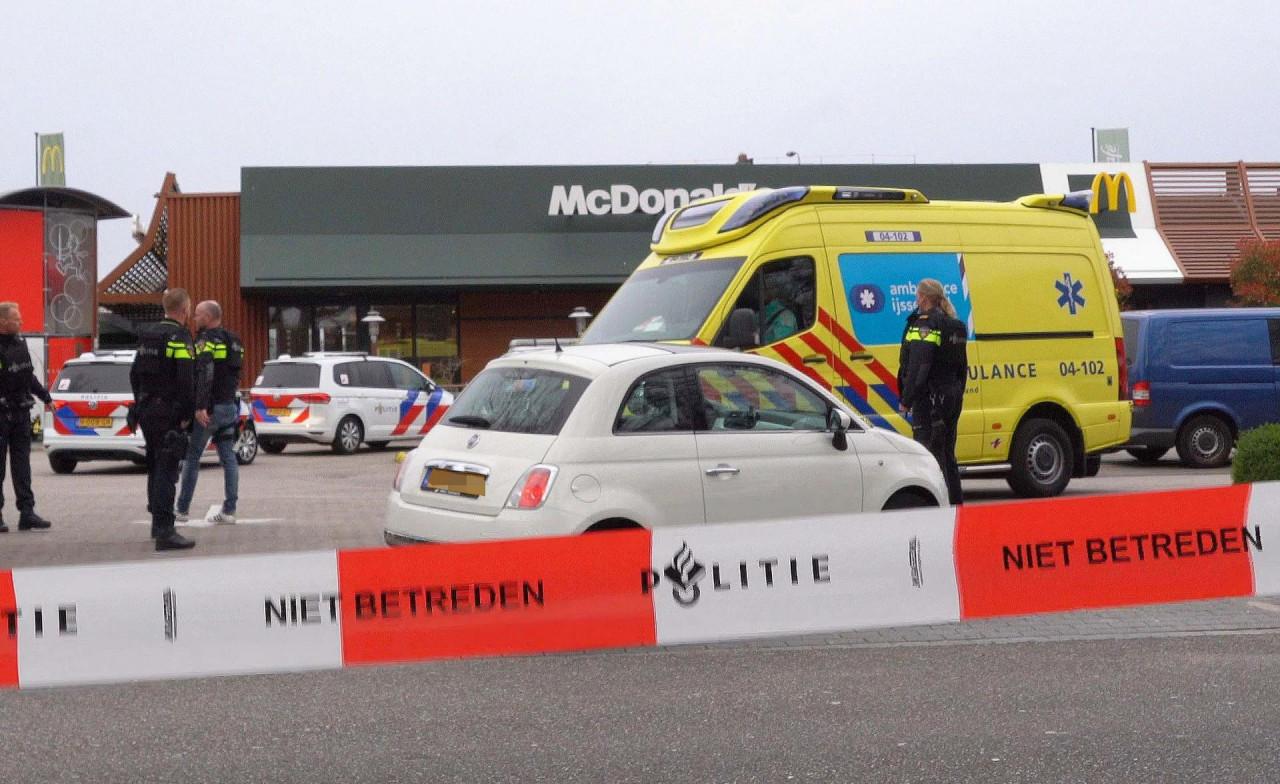 Horor u Nizozemskoj: Dvoje mrtvih u pucnjavi u "McDonaldsu"