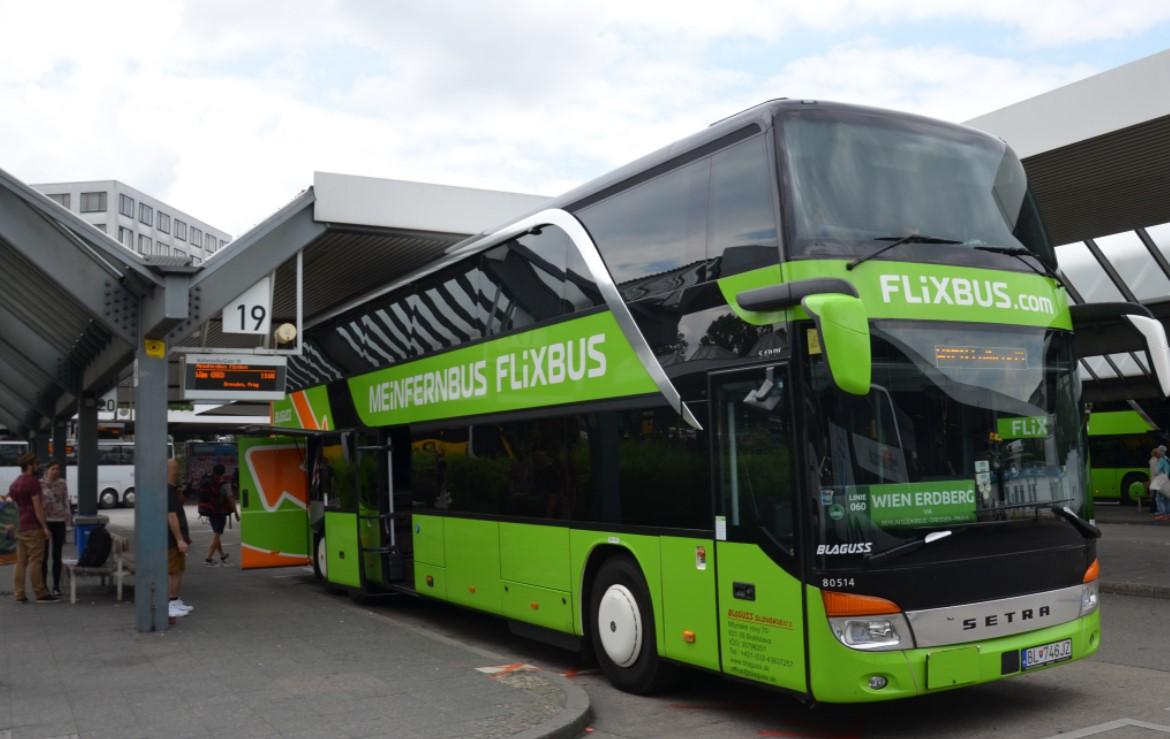 Pijani državljanin BiH sjeo u pogrešan autobus u Hamburgu pa je umjesto u Nizozemsku otputovao u Dansku