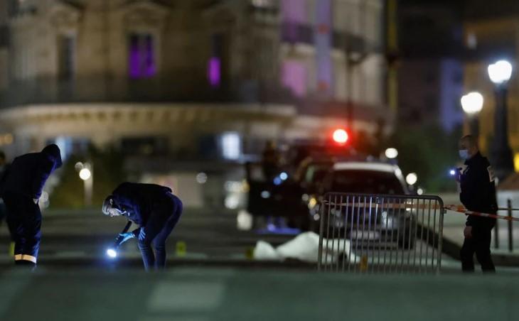 Drama u Parizu: Policija otvorila vatru na automobil, ubijene dvije osobe