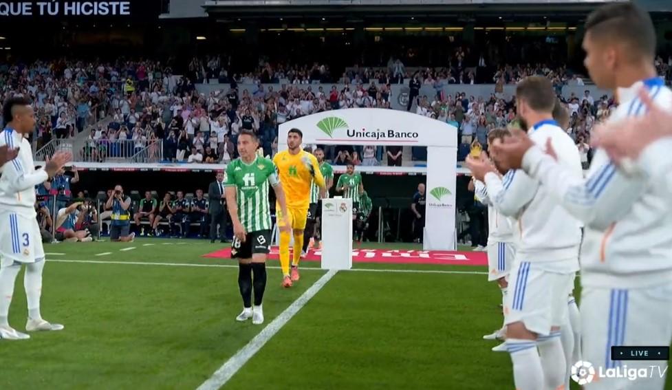 Rijetko viđene scene na stadionu "Santjago Bernabeu": Održan dupli špalir