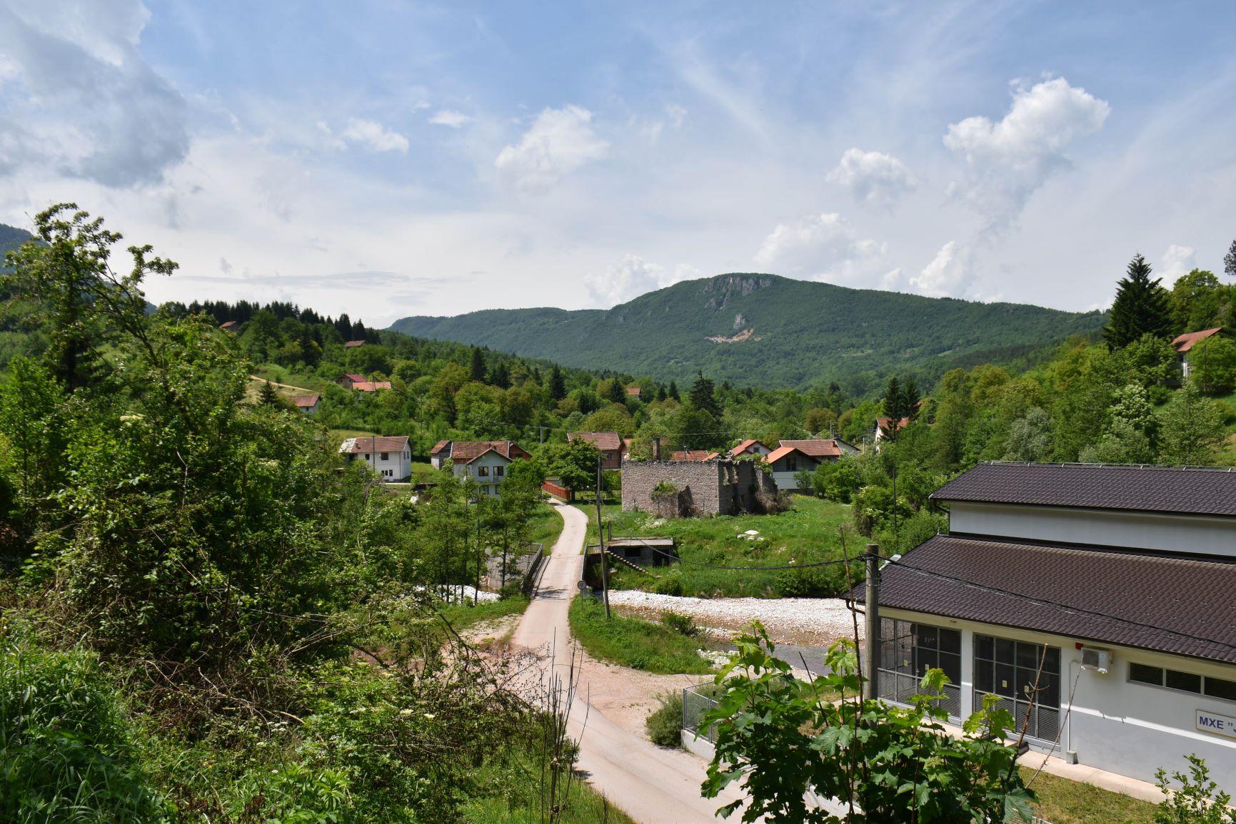 Selo Jeleč: Pojedini nemaju ni struju - Avaz