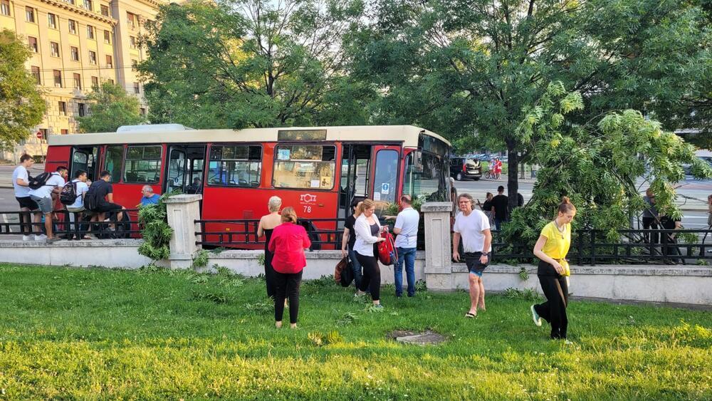 Uznemirujuća situacija - Avaz