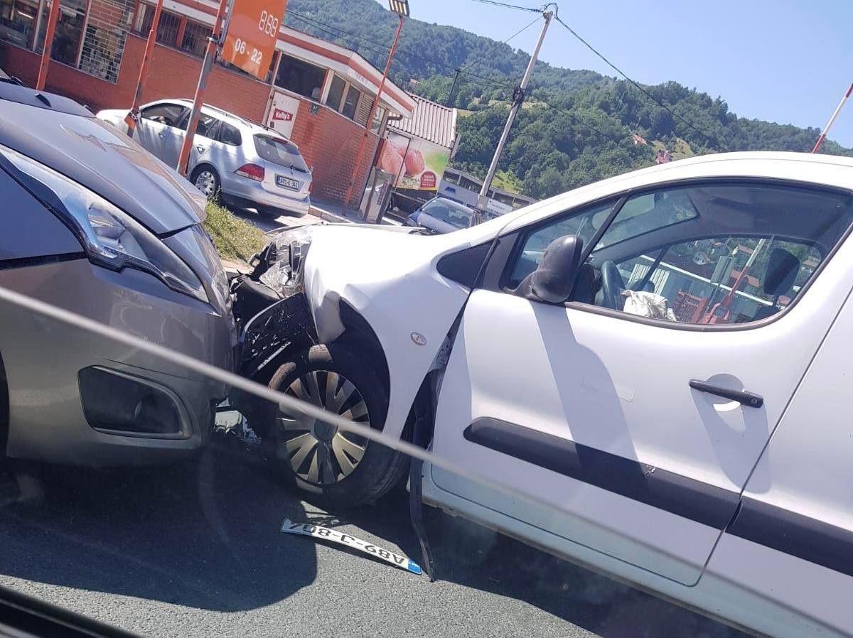 Saobraćajna nesreća u Vogošći: Nije bilo povrijeđenih