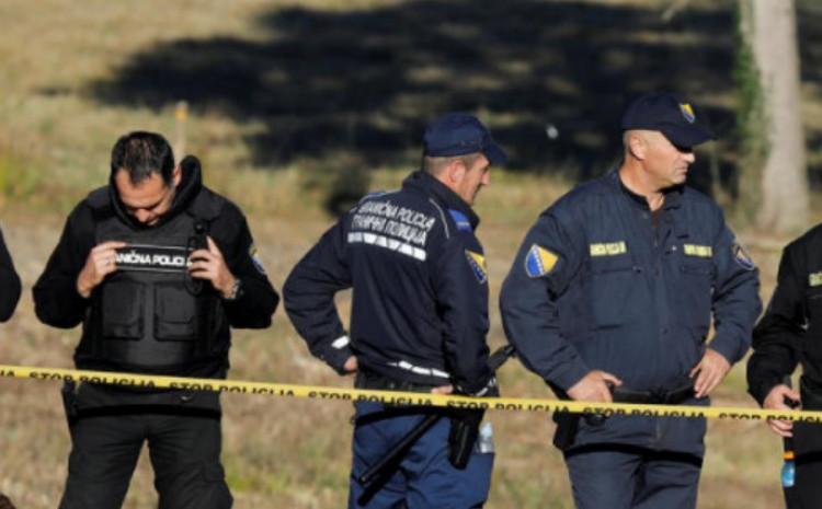 Policija na terenu - Avaz