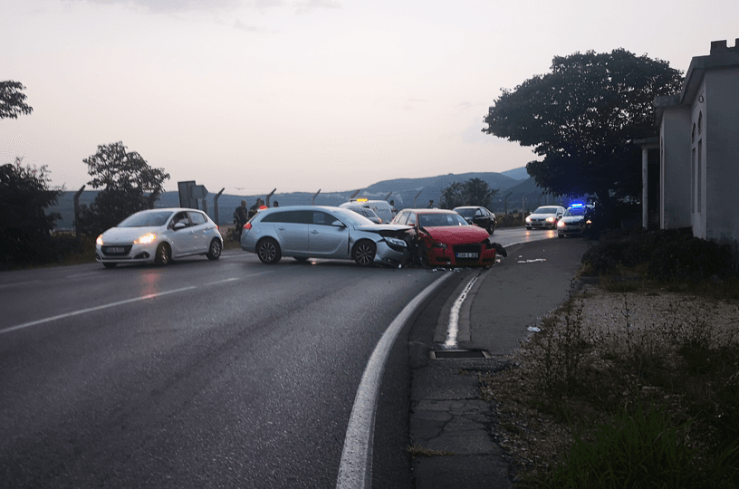 Vozilom Opel Insignia upravljao turski državljanin M. T. A. - Avaz