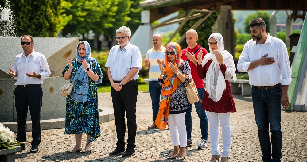 Općina Centar nabavila vozilo za Memorijalni centar Srebrenica