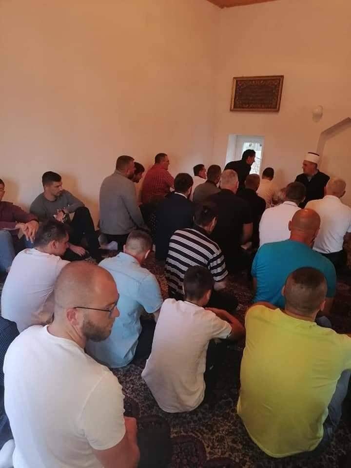 Klanjan Bajram-namaz u džamiji Rabrani u Općini Neum