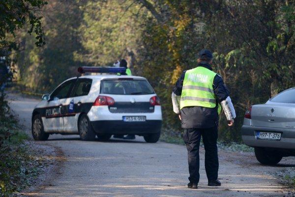 Policija u potrazi za razbojnicima - Avaz