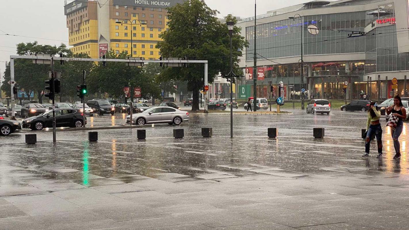 Poslije podne i u večernjim satima u Bosni se očekuju pljuskovi sa grmljavinom - Avaz