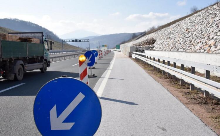 U ostalom periodu saobraća se usporeno, naizmjeničnim propuštanjem vozila - Avaz