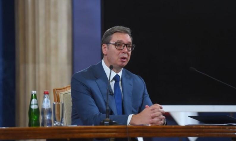 Vučić: Nemoguće je organizovati Paradu ponosa zbog trenutne političke situacije - Avaz