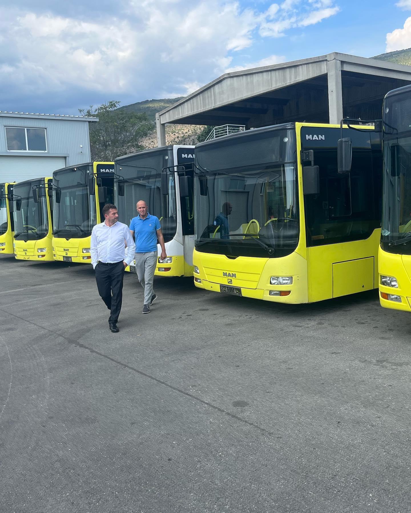 Marić i Kordić pogledali pristigle autobuse - Avaz