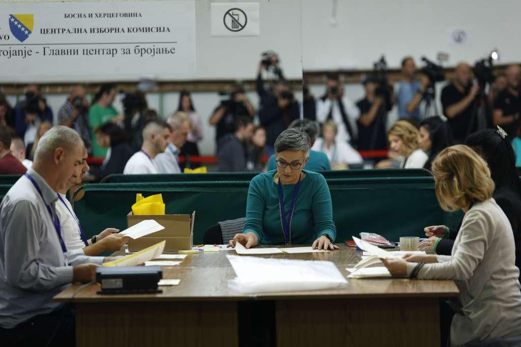 Recount of ballots from Bijeljina, Banja Luka and Doboj completed, Zvornik recount underway