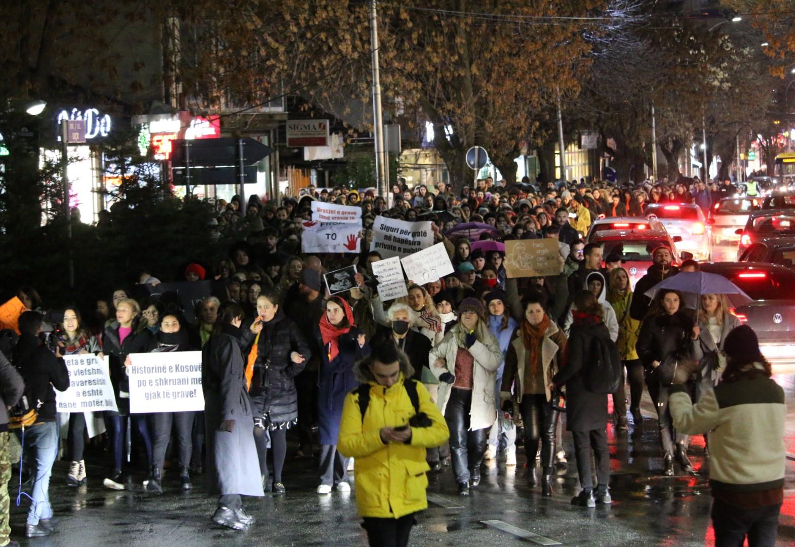 Na protestima se okupio veliki broj ljudi - Avaz