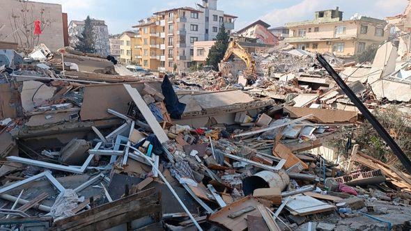 Ruševine u Hataju  - Avaz