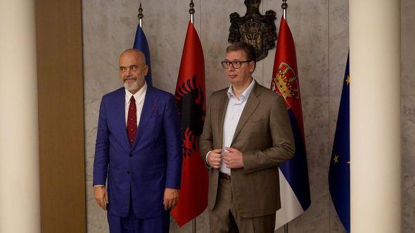 Edi Rama i Aleksandar Vučić - Avaz