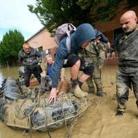 Poplave u Italiji: Brojne ekipe spašavaju stanovništvo, ima poginulih 