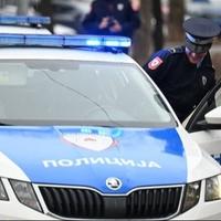 Tragedija u Prijedoru: Otac poginuo prilikom pada s motocikla, sin (9) teško povrijeđen
