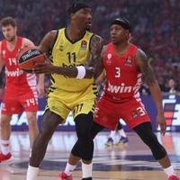 Olimpijakos savladao Fenerbahče i postao drugi učesnik Fajnal fora