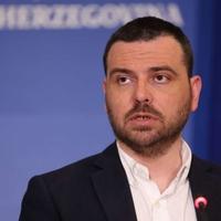 Magazinović: Dodik ponovo ispituje granice Zapada