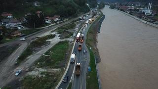 Turske građevinske firme koje rade na Koridoru 5C, Cengiz i HGG, uputile konvoj mehanizacije u Jablanicu