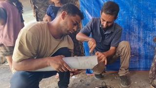 Braća Palestinci Salah i Abdulah prave protetske udove od vodovodnih cijevi
