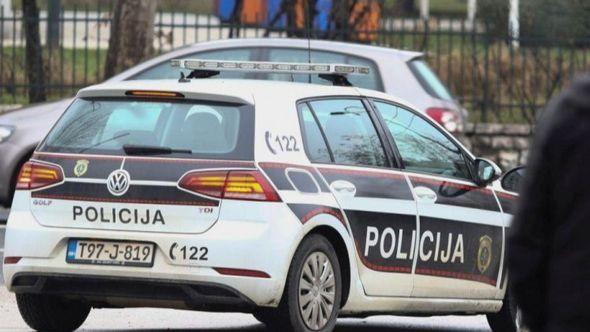 policija je na terenu i vrši uviđaj - Avaz