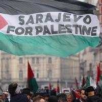 U Sarajevu veliki broj građana na skupu podrške Palestini: "Jučer Srebrenica, danas Gaza"