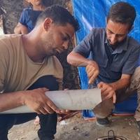 Braća Palestinci Salah i Abdulah prave protetske udove od vodovodnih cijevi
