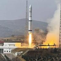 Više od 1.000 satelita u orbiti ugroženo: Kineska raketa se raspala u svemiru