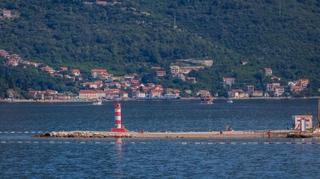 Uhapšen vlasnik lokala u Tivtu, držao državljanina BiH kao roba