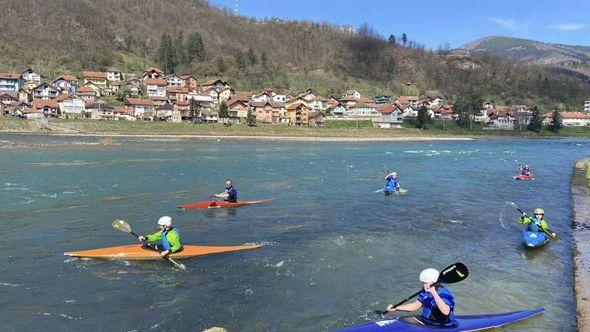 Rijeka Drina - Avaz