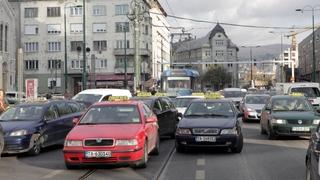 Predstavnik udruženja "Sarajevo Taxija": Pojačana je potražnja za taksijem, ali ispoštujemo svakog klijenta