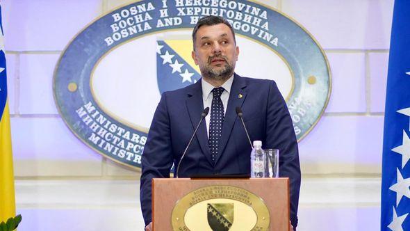 Konaković na konferenciji za novinare - Avaz