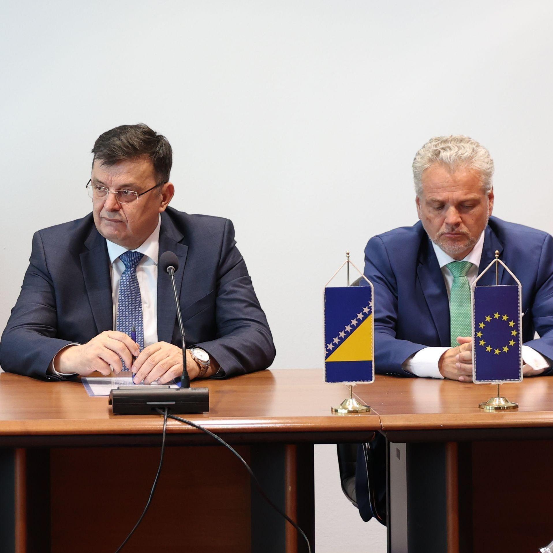 Grant sredstva EU u iznosu 43,8 miliona eura za Koridor 5C i vodosnabdijevanje Visokog