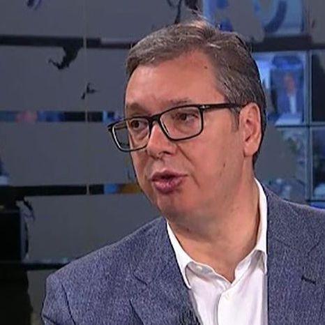 Vučić: Ako možemo da budemo prvi po stopi rasta, onda možemo i u fudbalu da budemo među osam