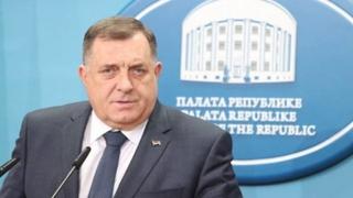 Dodik: Sud u Istočnom Sarajevu kao da je u Sarajevu, sudije ne bi trebale ni noćiti