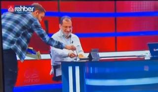 Ogromno slavlje na Bliskom istoku nakon iranskog napada na Izrael: Dijelili se slatkiši na turskoj televiziji