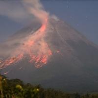 Nastavlja se erupcija vulkana Merapi
