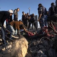 Palestinci koji su se vraćali kući, ubijeni u izraelskim zračnim napadima na sjeveru Gaze