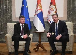 Vučić održao sastanak s Lajčakom: Težak i sadržajan razgovor 