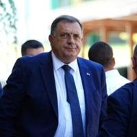 Dodik ponovo negirao genocid: "To je podvala, zločin se desio od 11. do 18. jula, a onda su u to utrpali sve što su mogli"