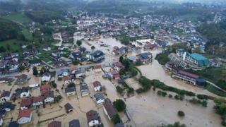 Udruženje "Pomozi.ba" pokrenulo apel: Pomoć za unesrećene u poplavama 