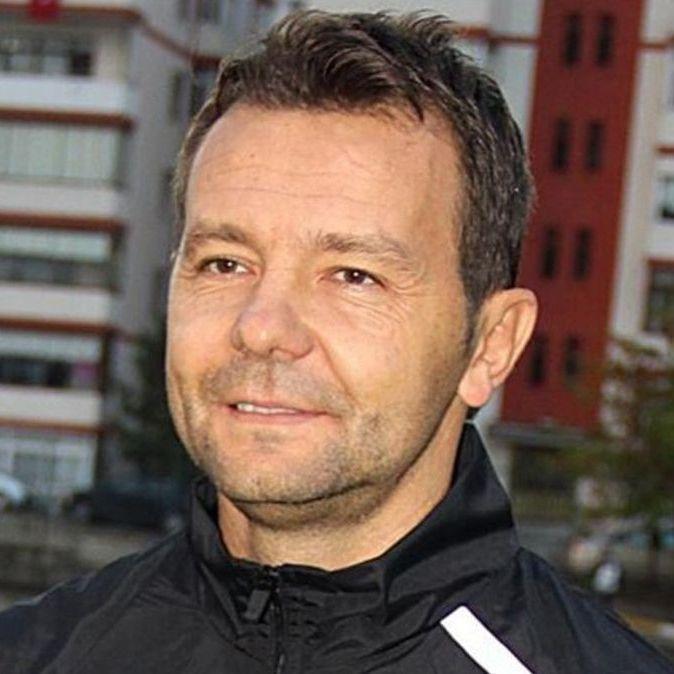 Elvir Baljić, bivši bh. fudbaler i reprezentativac, slavi 50. rođendan