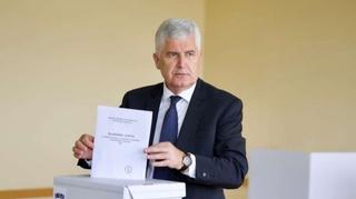 Čović glasao na izborima za Evropski parlament: Ovo je posebna privilegija za nas u BiH