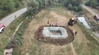 Na stadionu kod Kaknja iskopan bazen, vodu će uzimati helikopteri OSBiH