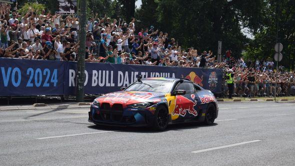 Red Bull Showrun - Avaz