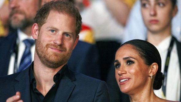 Princ Harry i Meghan Markle - Avaz