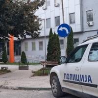 Kod Tetova majka i kćerka pronađene mrtve, sin prebačen u bolnicu: Otac priveden