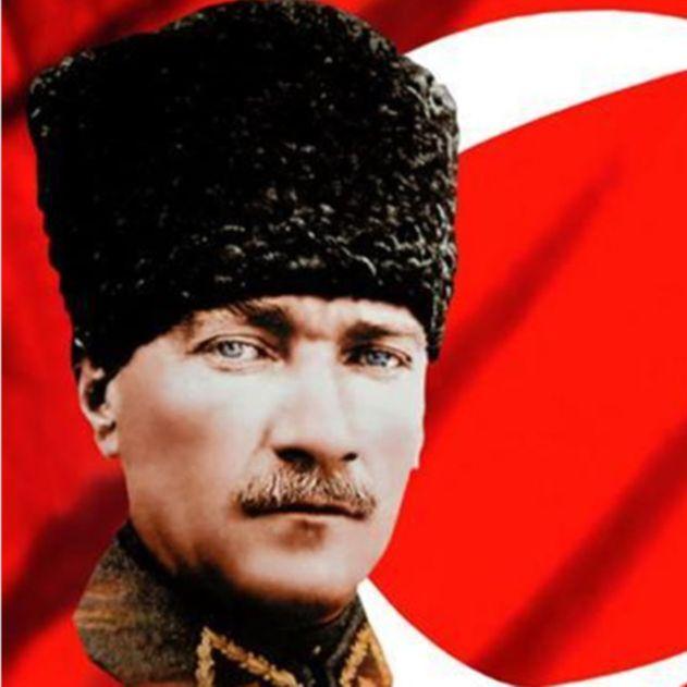 Rođen Mustafa Kemal Ataturk: „Otac Turaka“